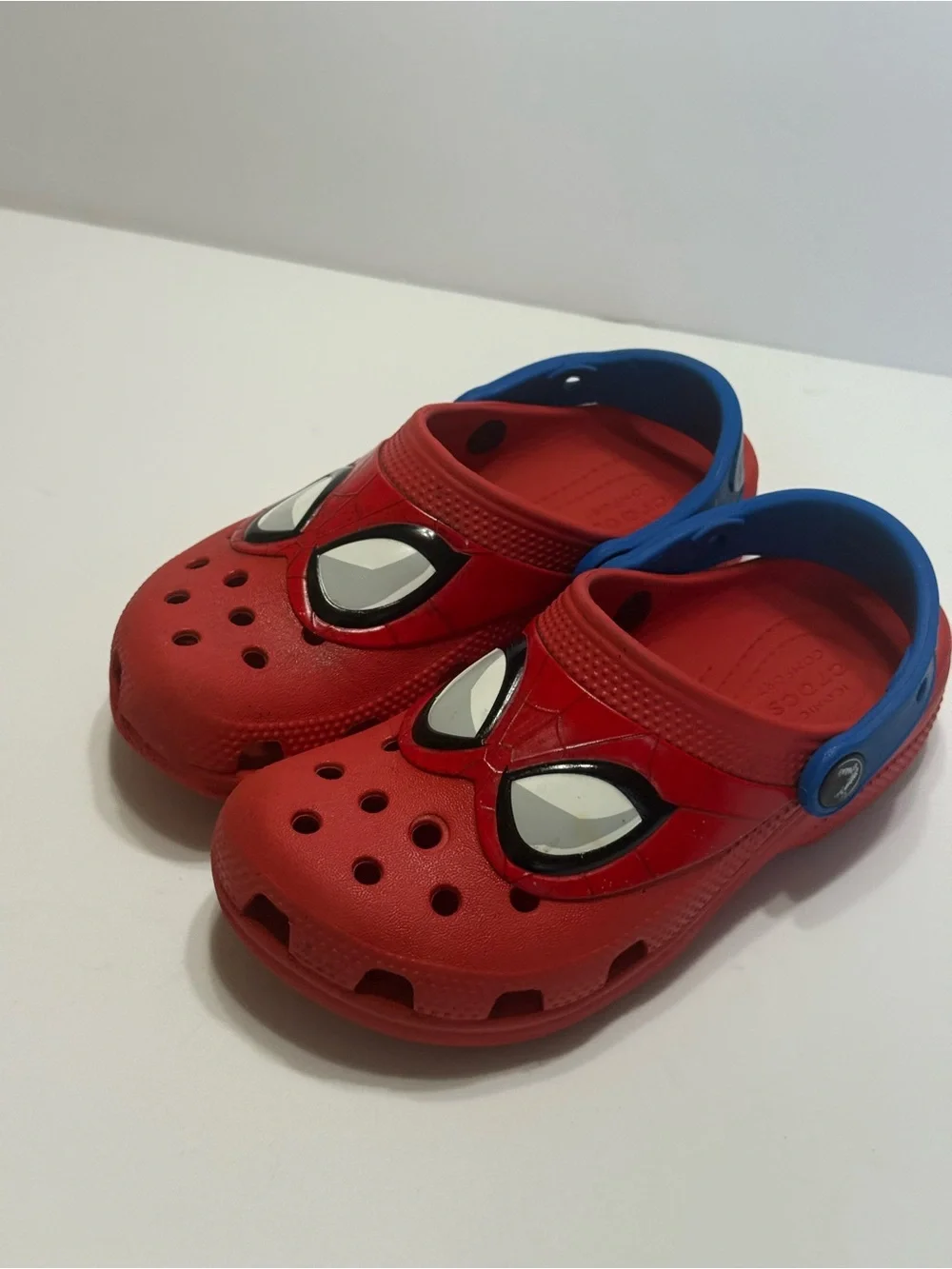 Crocs Red Spider Man Clogs with Blue Strap children’s Sz 13 C